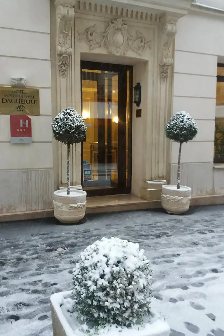 Montparnasse Daguerre Hotel